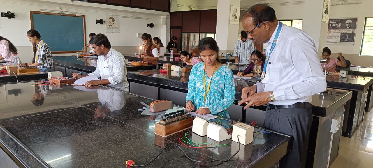 Physics Laboratory
